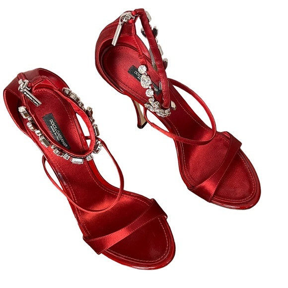 Dolce & Gabbana Red 105 Crystals Embellished Satin Holiday Pumps - Picture 4 of 11